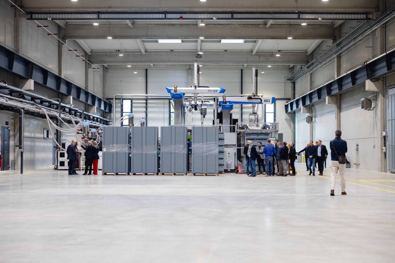 Moulding machines in the new Loadhog factory in France
